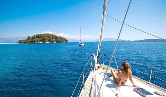 andromeda yacht - yacht charter greece sail greek islands 234b 572x336 - Andromeda motor yacht. Yacht charter Greece. Yacht charter price.